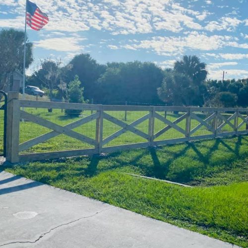 custom-wood-southern-gate-fence-naples-florida